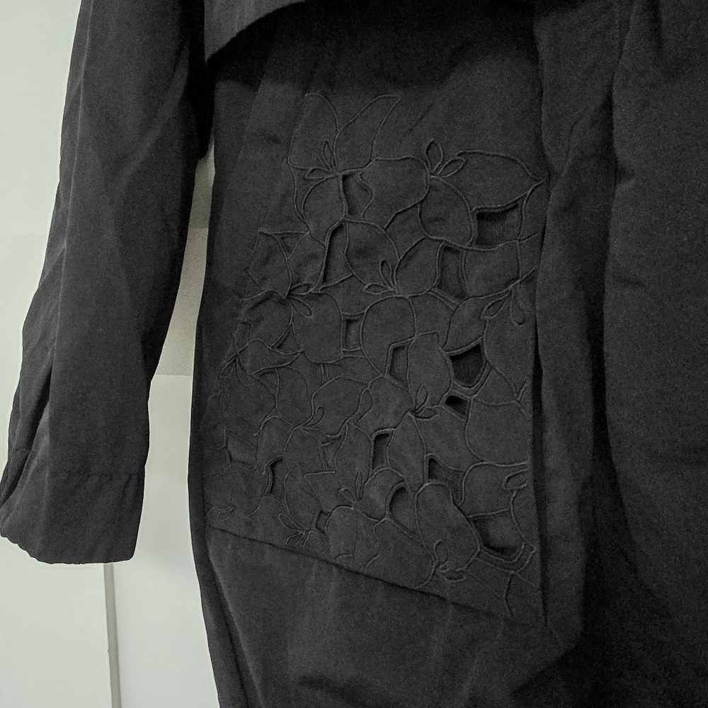 Lululemon Graced With Lace Long Utility Jacket in Black - Picture 4 of 14
